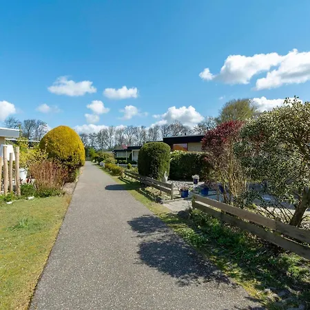 Semesterbostad Wildrijk 83 Holiday Home Near Beach *