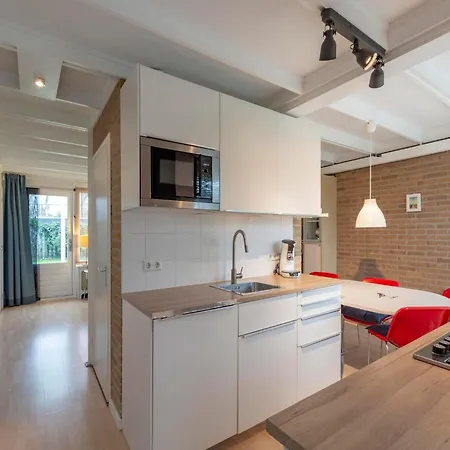 Near Sint Maartenszee Nyaraló