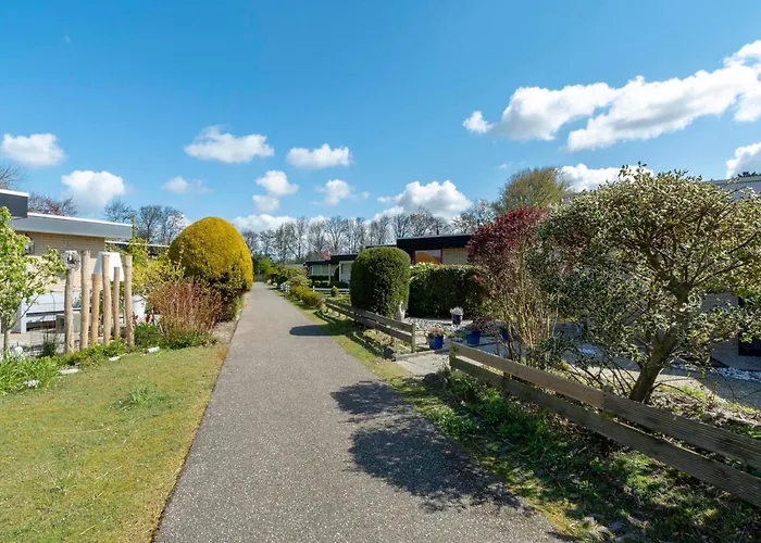 度假居 Wildrijk 83 Holiday Home Near Beach *