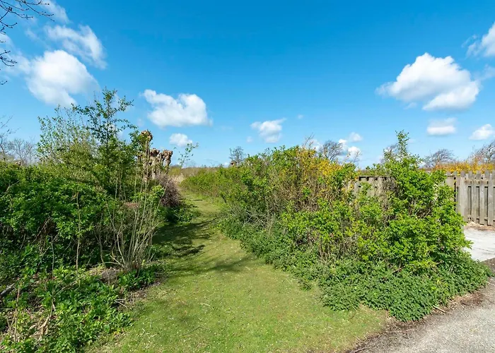 Wildrijk 83 Holiday Home Near Beach 度假居